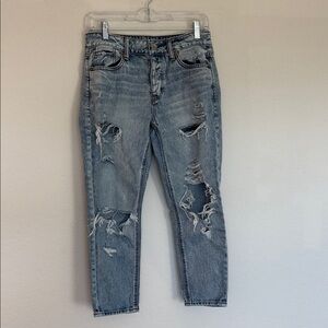 American Eagle distressed jeans